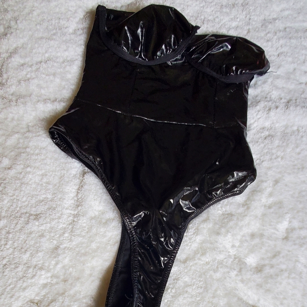 Bodysuit - Picture 3 of 10
